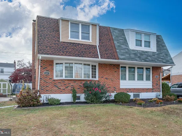 825 Hood Rd, Swarthmore, PA 19081