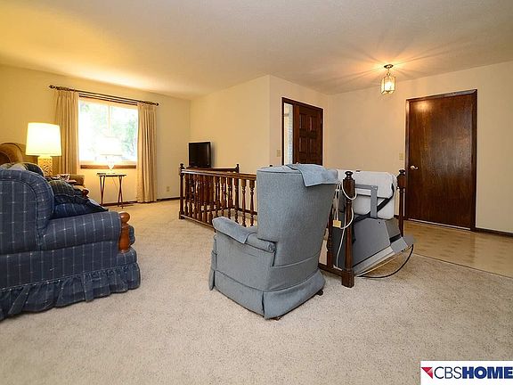 2nd image of 10274 Camden Ave