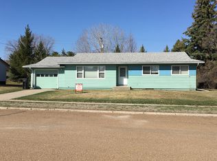 26 W Osage Ave, Fort Peck, MT 59223