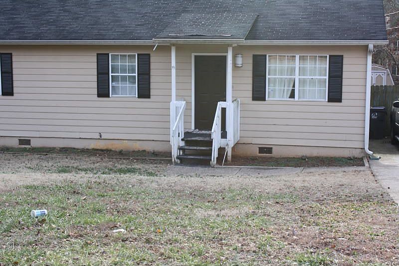 1st image of 1388 Fairview Trl