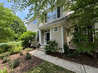 20 Park Place Cir UNIT 20, West Hartford, CT 06110