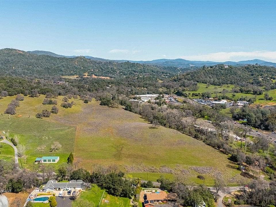 1st image of 18701 Rawhide Rd