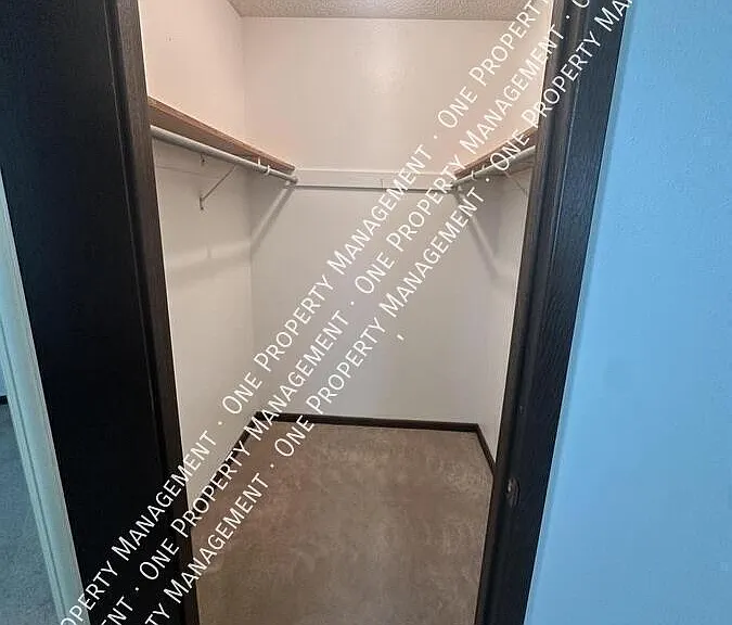 1122 Hancock Dr #1-1122 — Photo 1
