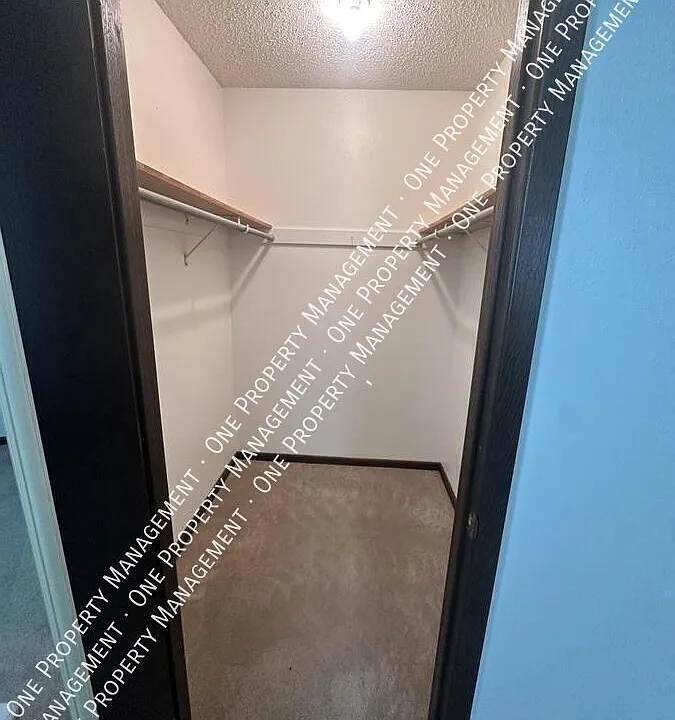 1122 Hancock Dr #1-1122