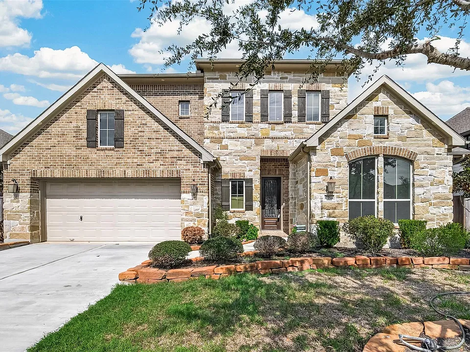 6714 Sterling Springs Ln