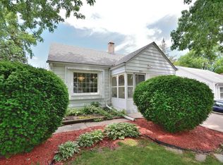 3071 S 53rd St, Milwaukee, WI 53219