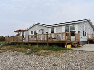 5306 Sunset Blvd, Williston, ND 58801