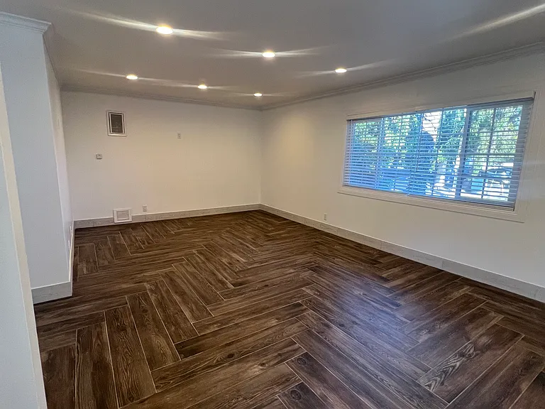 829 N San Vicente Blvd #1 — Photo 3