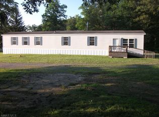 3156 Cortland Rd, New Paris, PA 15554