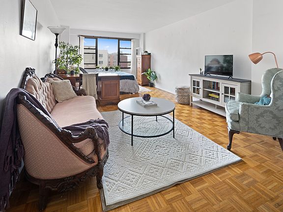4th image of 85 Livingston St APT 14J