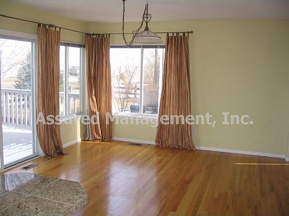 Dining Area off kitchen