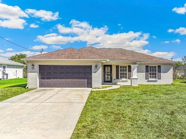 3320 NW 9th St W, Lehigh Acres, FL 33971