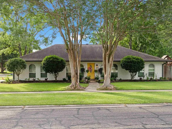 5747 Decatur Dr, Baton Rouge, LA 70817