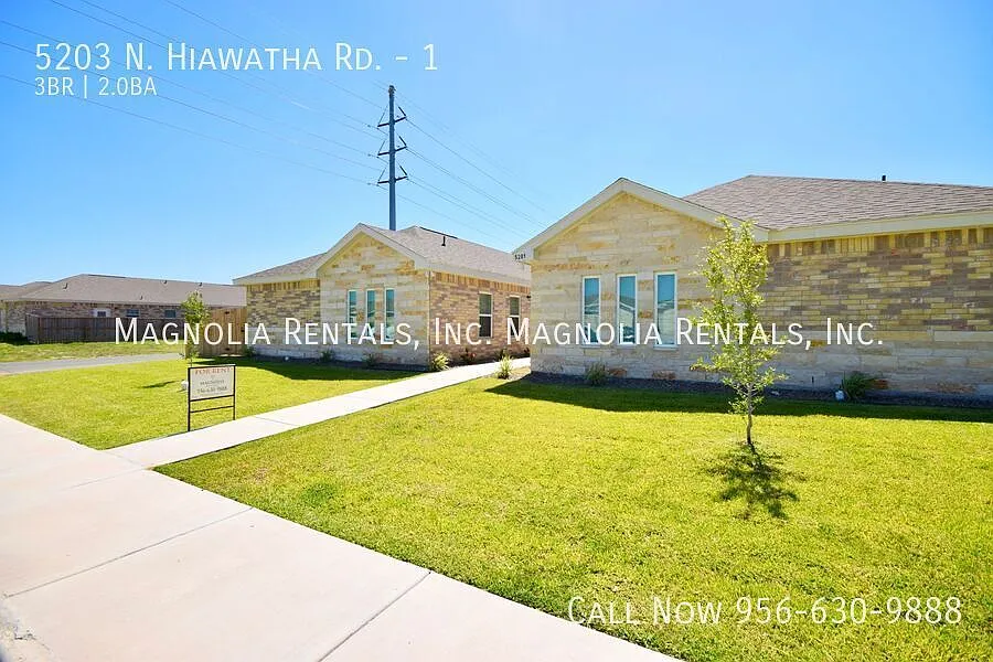 5203 N Hiawatha Dr #1