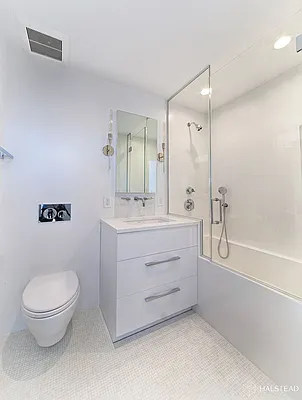 Rented by Halstead Real Estate | media 39