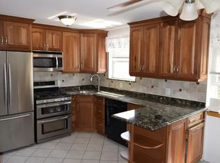213 Meagher Ave, Bronx, NY 10465