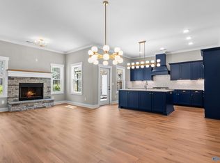 22254 Players Ln, Athens, AL 35613