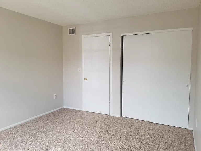 5325 Curry Ford Rd #1-104 — Photo 8
