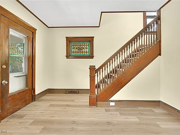 3rd image of 3921 W 21st St