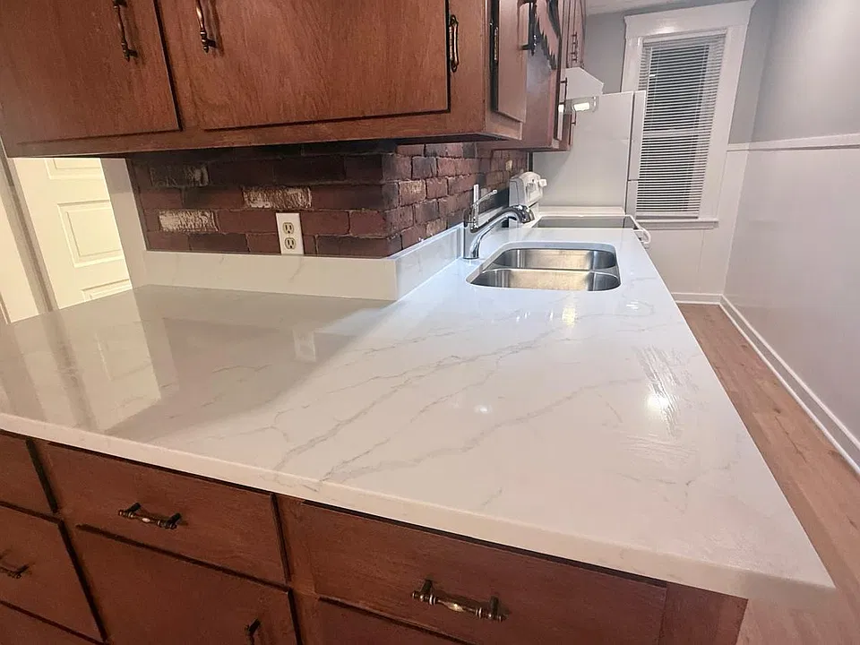 22 Plantation St #1