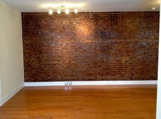 6035 Gates Ave, Ridgewood, NY 11385