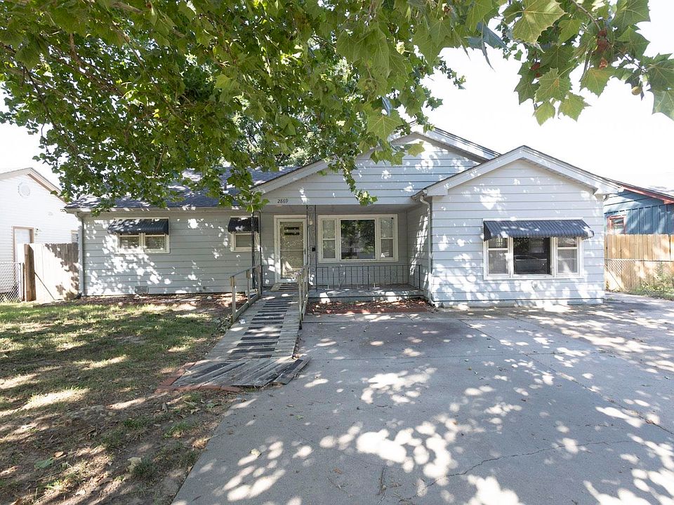 1st image of 2869 S Mosley Ave