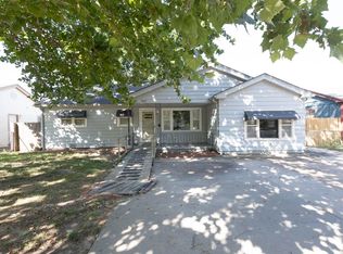 2869 S Mosley St, Wichita, KS 67216