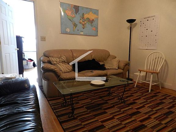 4th image of 15 Cummings Rd #3