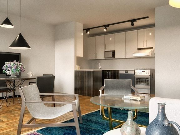 3rd image of 360 W 34th St APT 3V