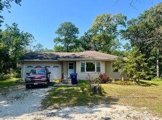 33648 N Oplaine Rd, Gurnee, IL 60031