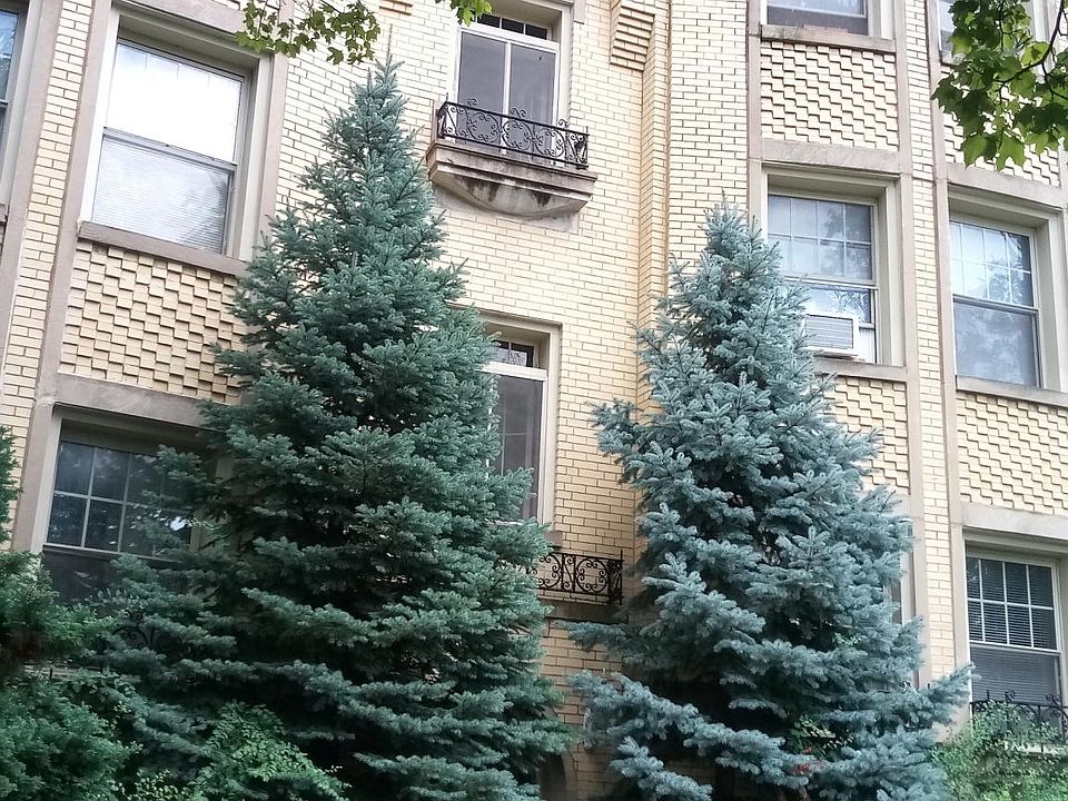 1st image of 6113 N Francisco Ave