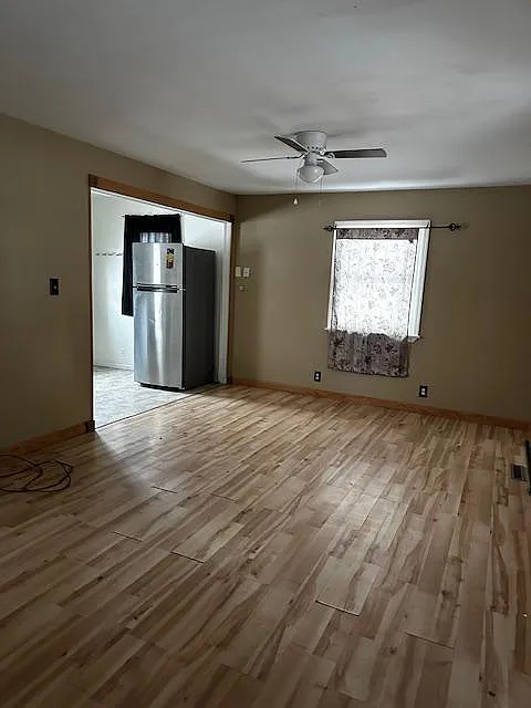 2204 Demorest Ave — Photo 3
