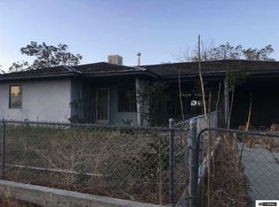 100 W 4th St, Hawthorne, NV 89415