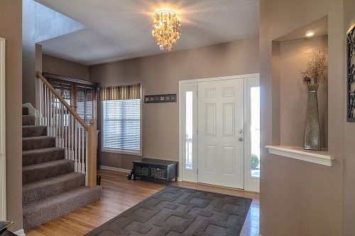 3rd image of 5708 Marion Ct
