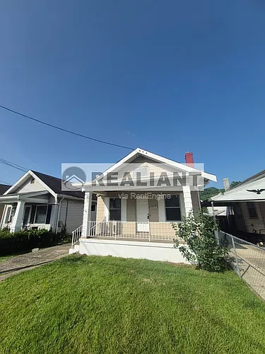 2717 Dakota Ave Photo 1