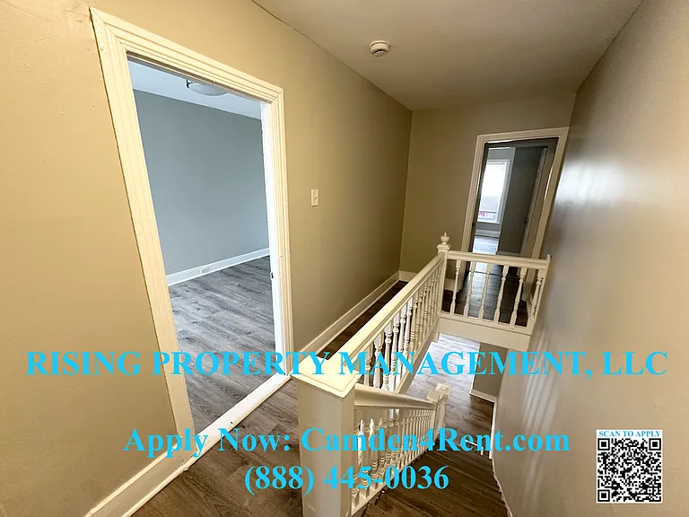 915 S 8th St — Photo 15