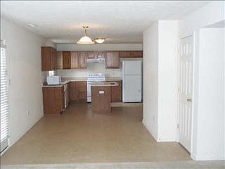 3rd image of 7134 Dublin Ln