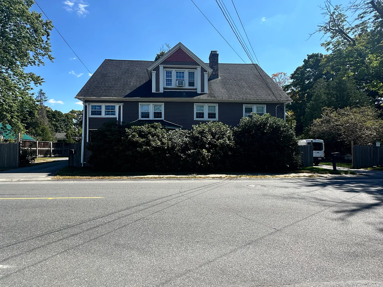 4 bed, 2257 sqft, $3,200 — Photo 1