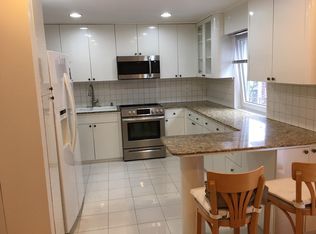 6242 71st St #2, Middle Village, NY 11379