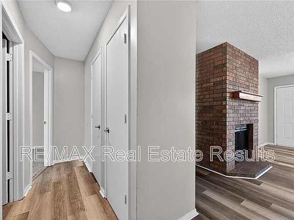 4th image of 4418 W Acoma St