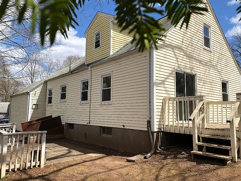 58 Barton Cir — Photo 23