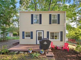 320 Elm St, Manitou Beach, MI 49253