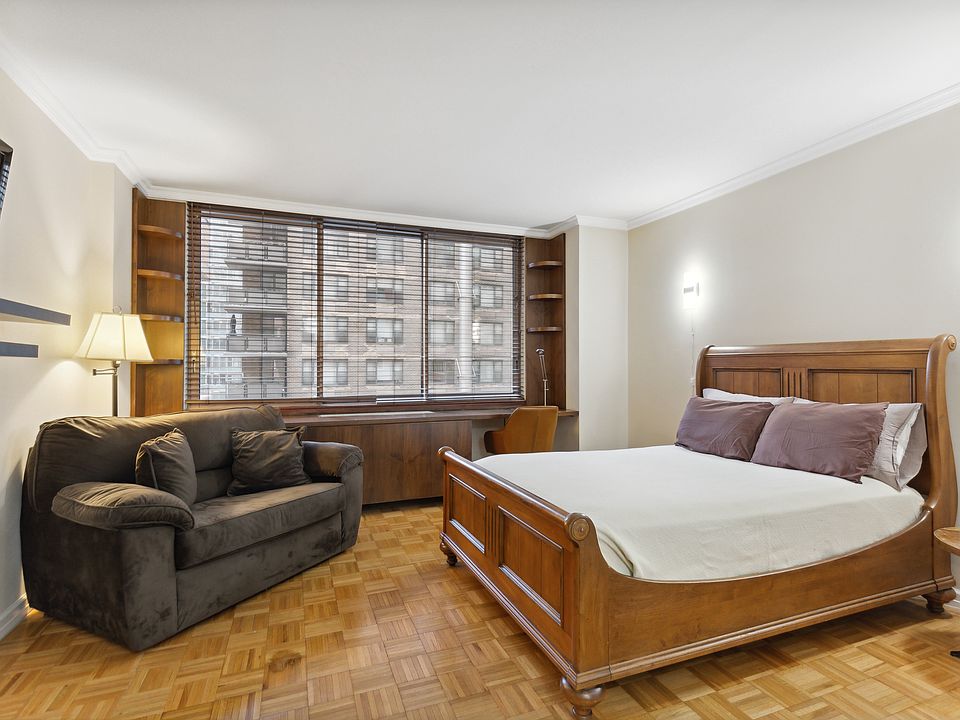 1st image of 235 E 40th St APT 7I