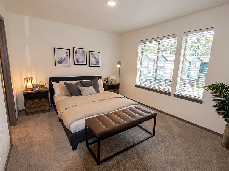 Sawyer Trail Apartments & Townhomes — Photo 24