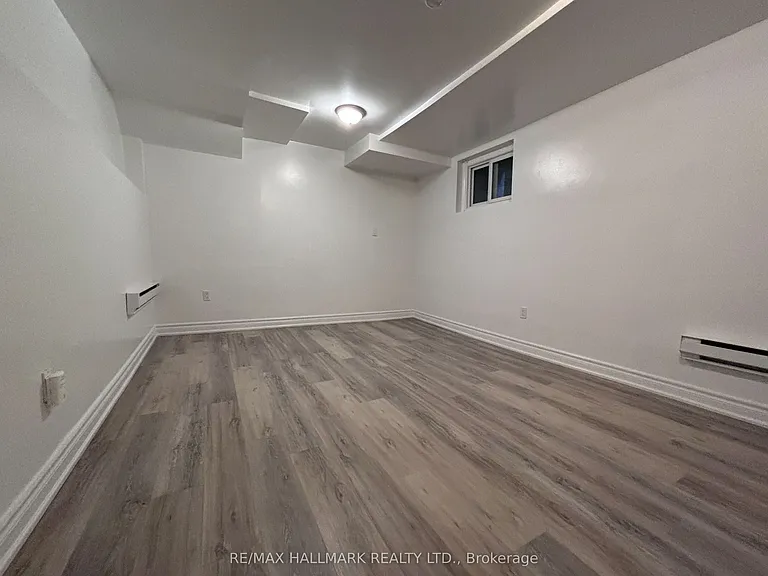 122 Baldwin St #2 — Photo 8