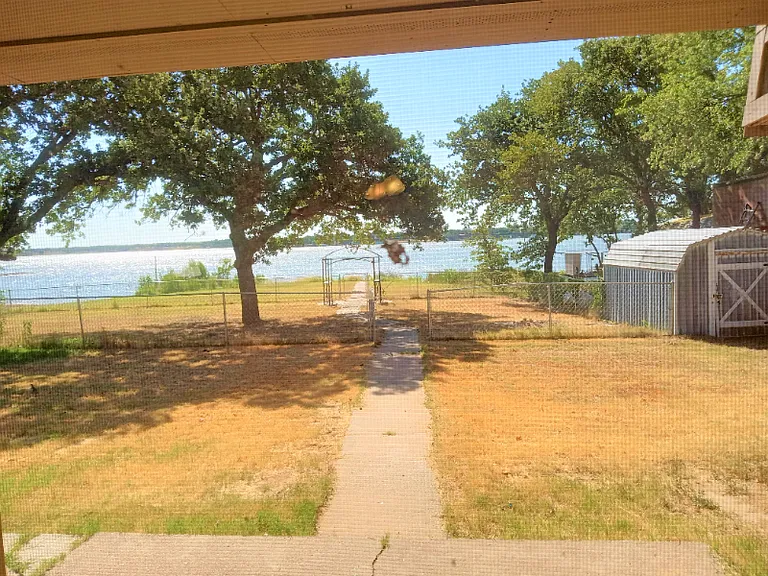 9142 County Road 197 — Photo 29
