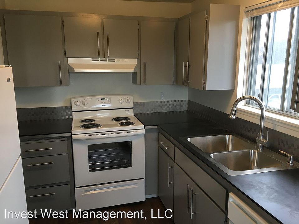 1st image of 319 NE 104th Ave #3705207