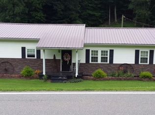 1225 Ripley Rd, Spencer, WV 25276