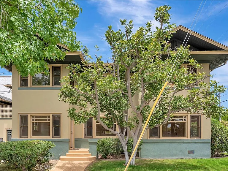 351 Newport Ave — Photo 35