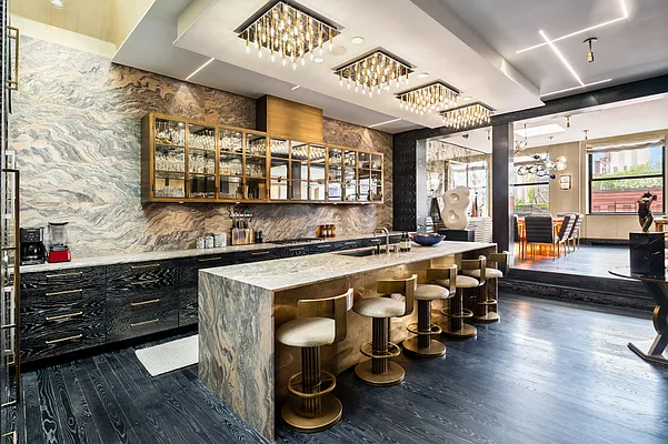 Rented by Compass | media 9